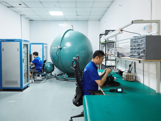 Влагозащищенный светодиодный светильник D4 160LPW с аварийным режимом 4 Вт@3 часа, готовый к работе, Plug and Play, прост в обслуживании​ Подходит для парковок и освещения