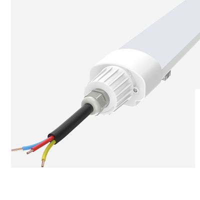Свет промышленной трубки света доказательства СИД Tri линейный вися для подземной парковки